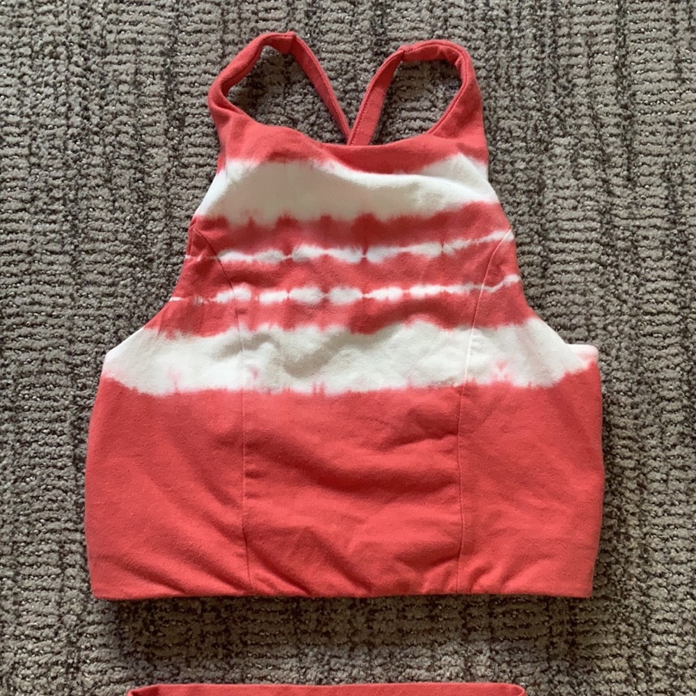 Pink workout set - Picture 2 of 4